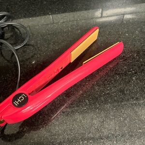 CHI Vibrant Red Hair Straightener